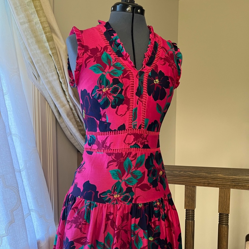 Pink Floral Draper James Dress size 2